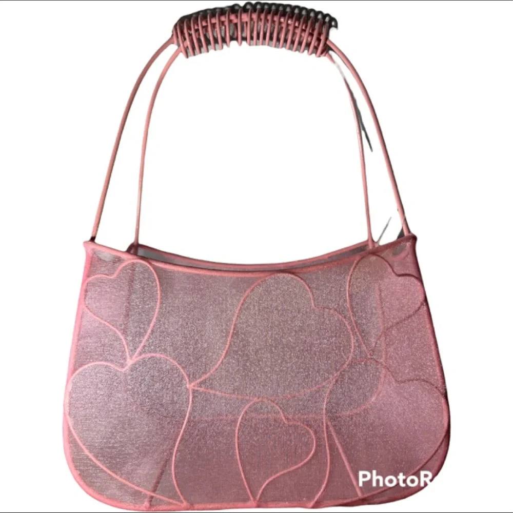 💕Pink metal & fabric basket w/hearts on the front.  Great for Valentines Day!💕